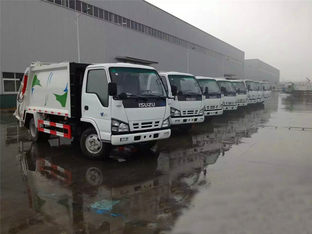 貴陽市采購(gòu)一批壓縮垃圾車順利交付